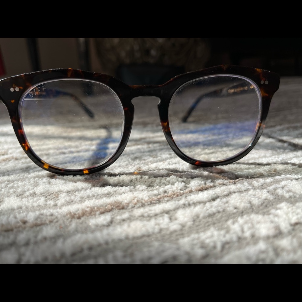 Diff Blue Light Blocking Glasses W/ Case - image 4